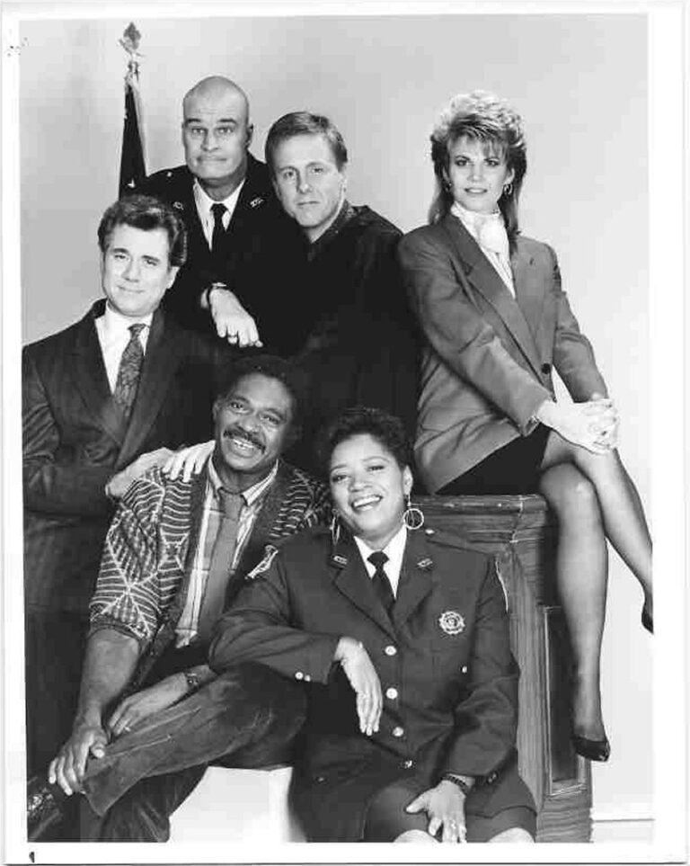 NIGHT COURT, 1984-1992, TV series, Harry Anderson, Richard Moll