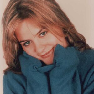 ALICIA SILVERSTONE, celebrity portraits, stills or photos, DEALERS LOT