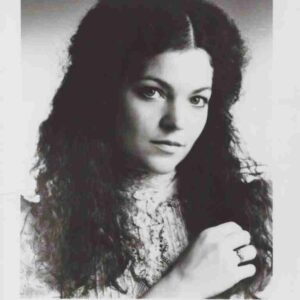 AMY IRVING, Classic Celebrity Photo