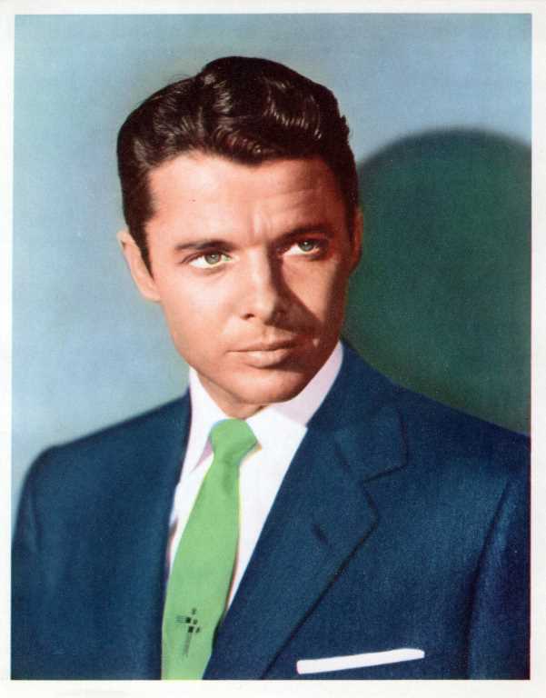 AUDIE MURPHY, portraits, stills or photographs, DEALERS LOT