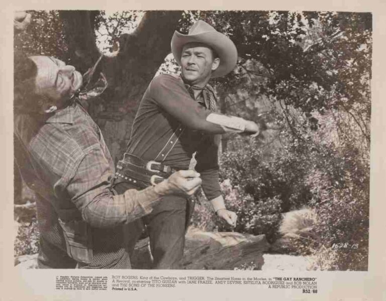 GAY RANCHERO, 1948, movie still set, DEALERS LOT, Roy Rogers, Andy Devine
