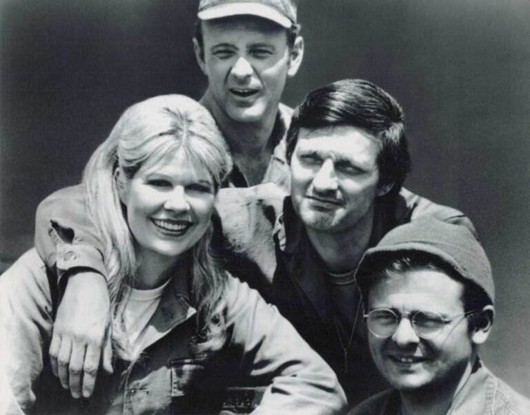 MASH, tv series, DEALERS LOT