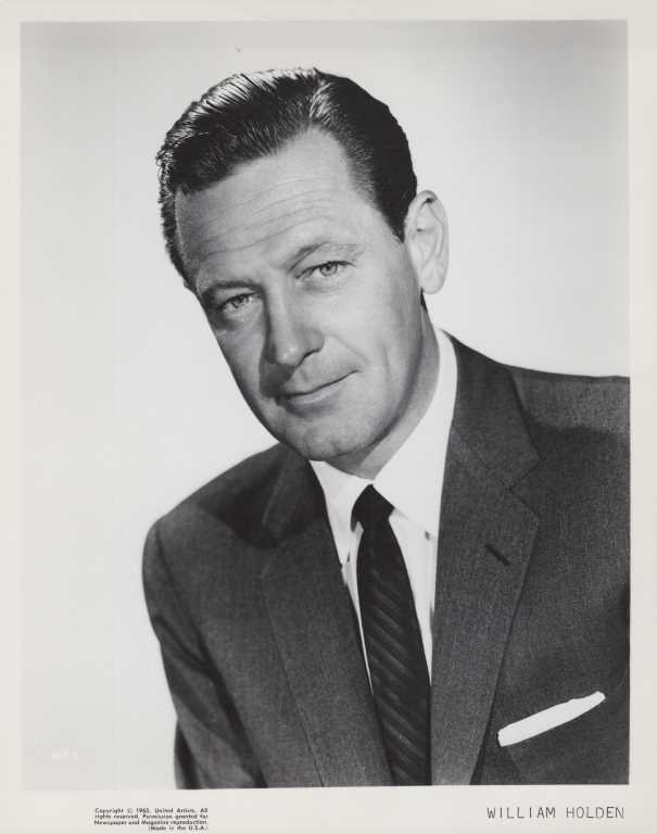 WILLIAM HOLDEN, portraits, stills or photos, DEALERS LOT