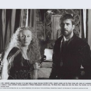 HAMLET, 1990, movie stills, DEALERS LOT, Mel Gibson, Glenn Close