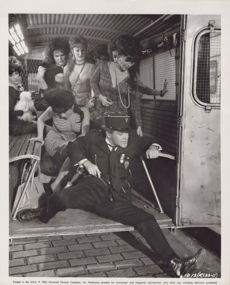 IRMA LA DOUCE, 1963, movie stills, DEALERS LOT, Jack Lemmon