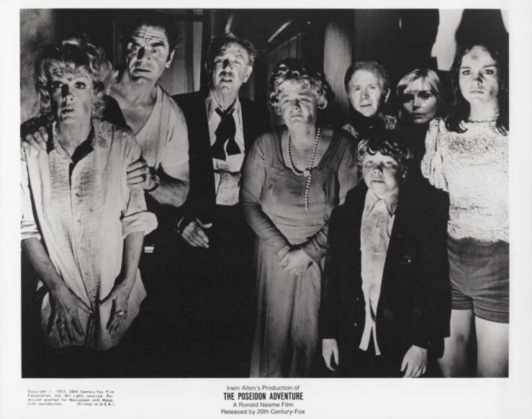 POSEIDON ADVENTURE, 1972, movie stills, DEALERS LOT, Gene Hackman