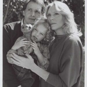 V, tv stills, DEALERS LOT, Michael Durrell, Penny Windust