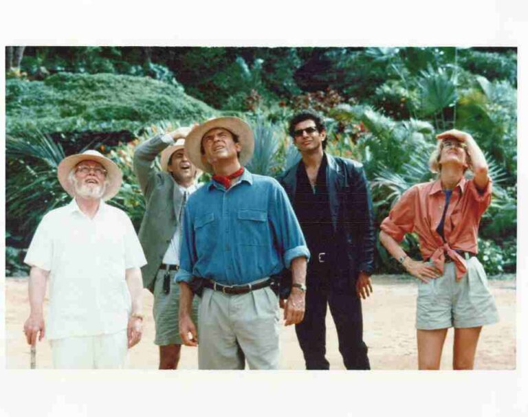 JURASSIC PARK, 1993, color photographs, Sam Neill, Lara Dern